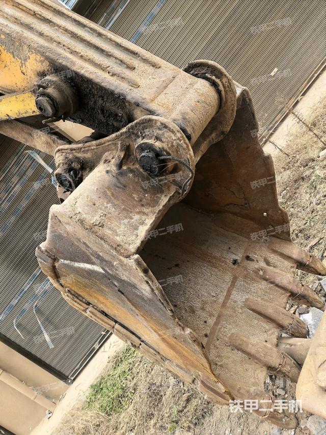 鏟斗右后整體（工作和回轉裝置）