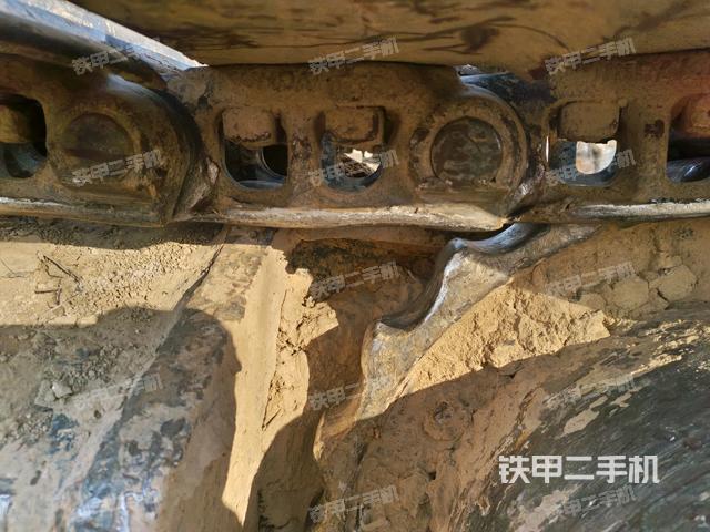 右側(cè)履帶整體（行走機(jī)構(gòu)）