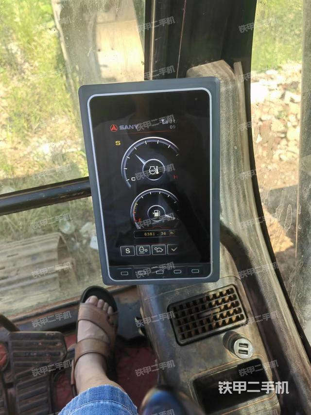 顯示屏?（駕駛室部分）