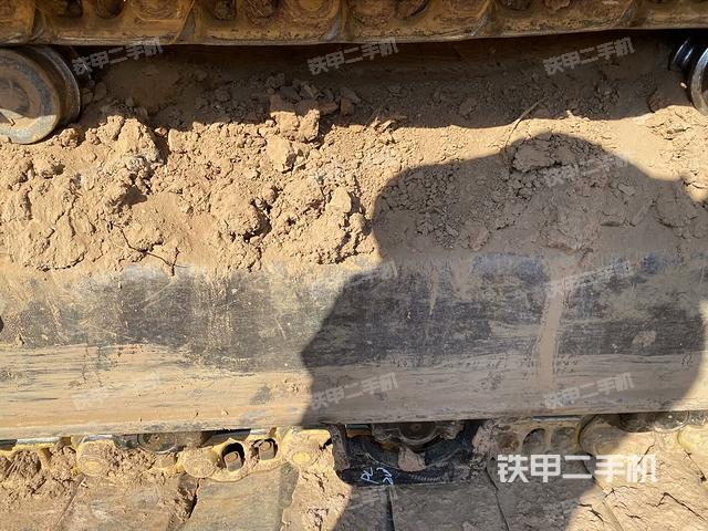 左導(dǎo)向輪（行走機(jī)構(gòu)）