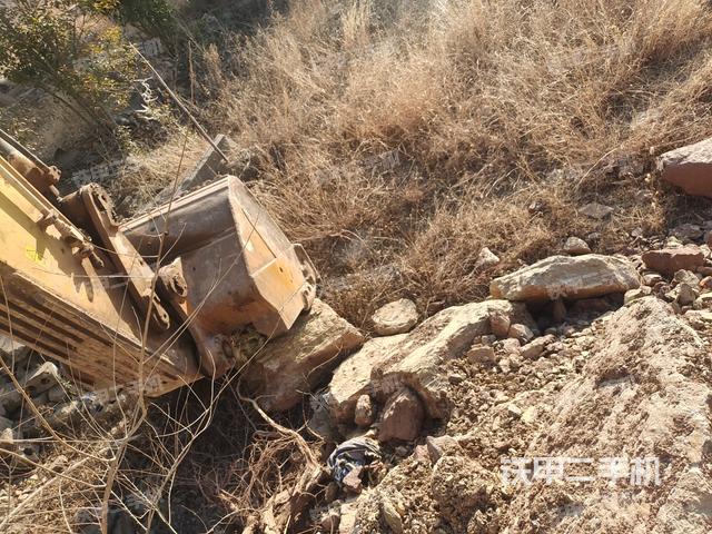 小臂整體左后（工作和回轉(zhuǎn)裝置）