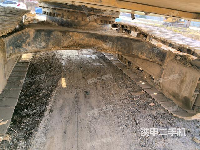 左托鏈輪和鏈筋(行走機(jī)構(gòu)) 左托鏈輪和鏈筋(行走機(jī)構(gòu))