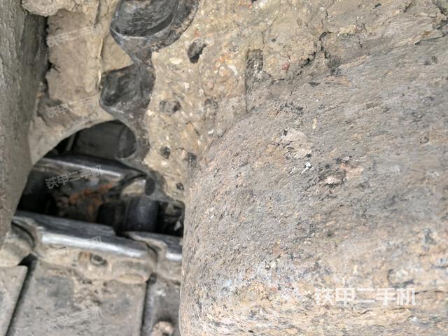 右導(dǎo)向輪（行走機(jī)構(gòu)）