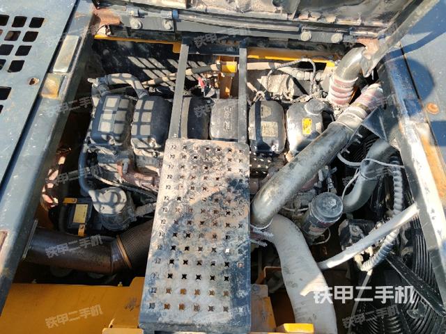 發(fā)動機(jī)室(上車部件) 發(fā)動機(jī)室(上車部件)