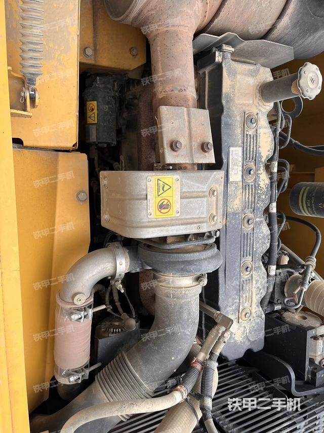 增压器特写(上车部件) 增压器特写(上车部件)