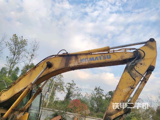 大臂整體?右側(cè)（工作和回轉(zhuǎn)裝置）