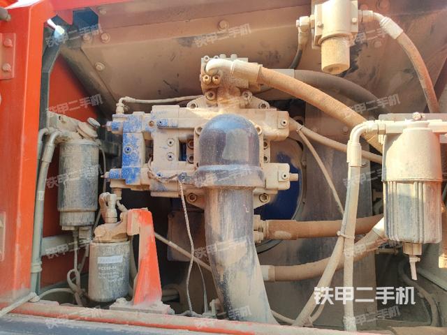 液壓泵室(大件艙室) 液壓泵室(大件艙室)