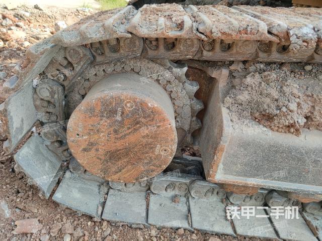 右驅(qū)動(dòng)輪(行走機(jī)構(gòu)) 右驅(qū)動(dòng)輪(行走機(jī)構(gòu))