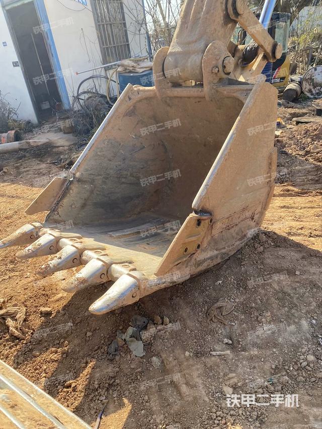 左托鏈輪和鏈筋（行走機(jī)構(gòu)）