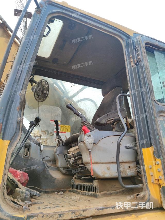 頂棚整體（駕駛室部分）