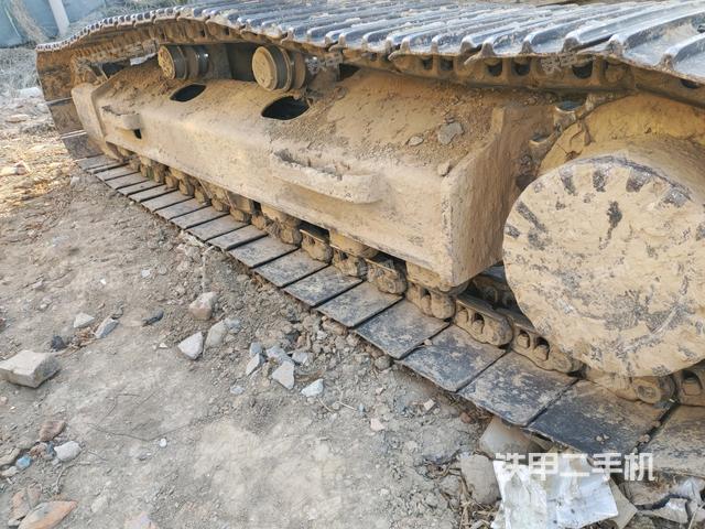 左側履帶整體?（行走機構）