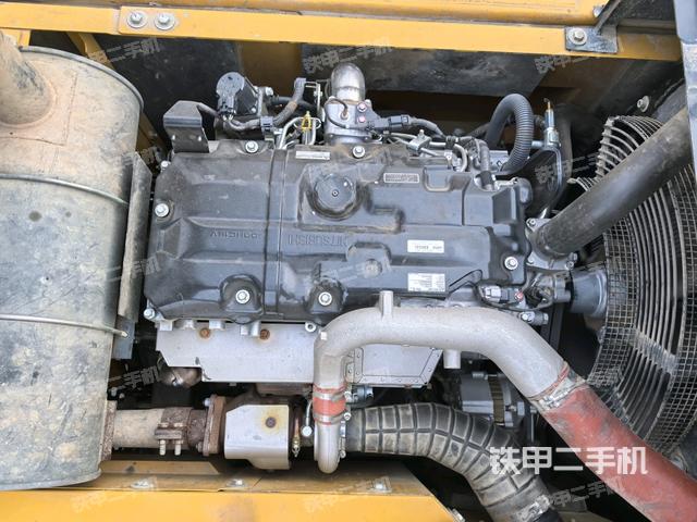 發(fā)動機室(上車部件) 發(fā)動機室(上車部件)