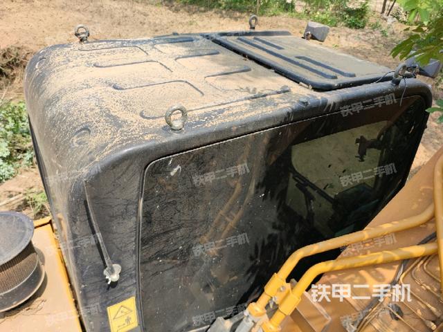 駕駛室頂部俯視(上車部件) 駕駛室頂部俯視(上車部件)