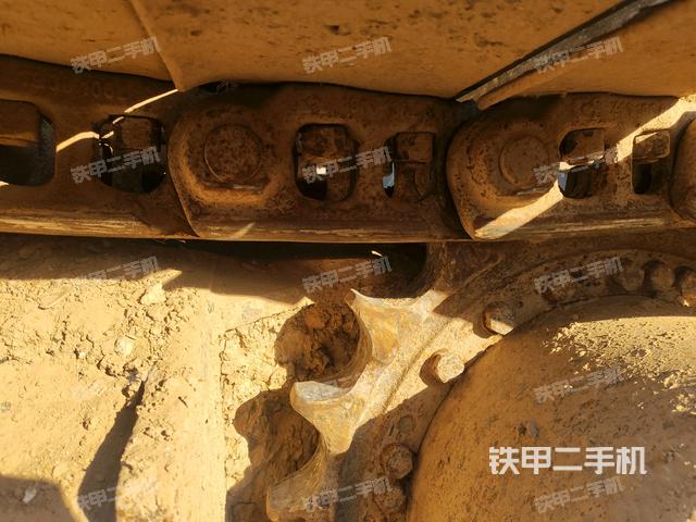 左導(dǎo)向輪（行走機(jī)構(gòu)）