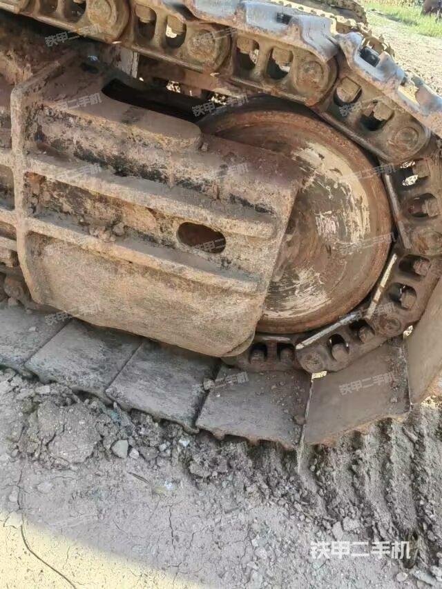 右側行走馬達蓋板（行走機構）