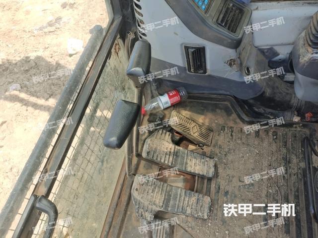 座椅后部（駕駛室部分）