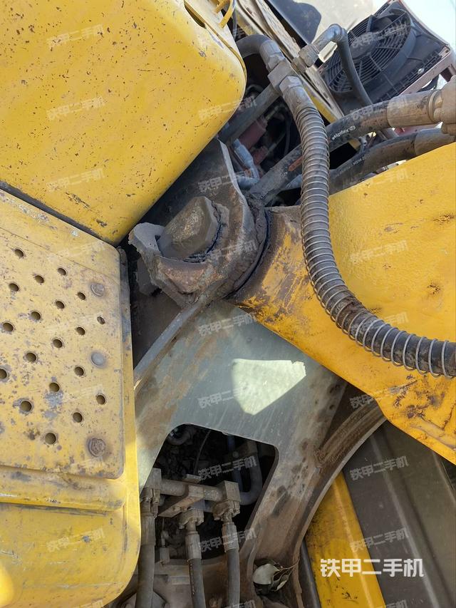 大臂根部?斜視（工作和回轉(zhuǎn)裝置）