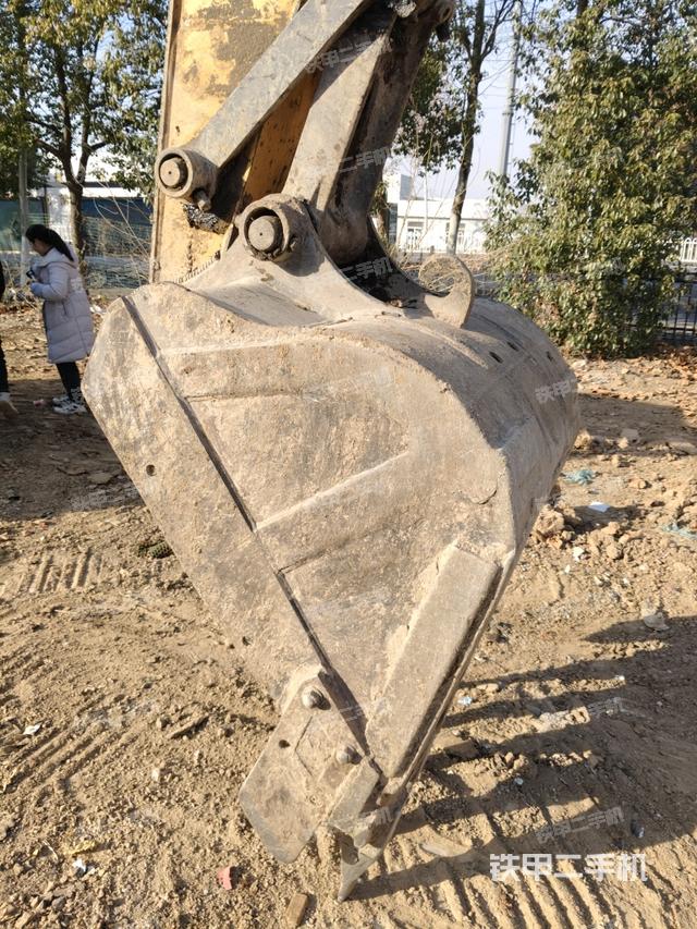 鏟斗45度（工作和回轉(zhuǎn)裝置）