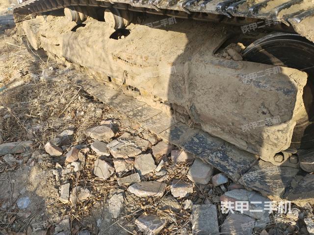 右側行走馬達蓋板（行走機構）