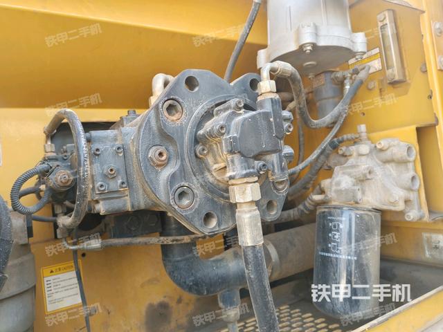 液壓泵室(大件艙室) 液壓泵室(大件艙室)