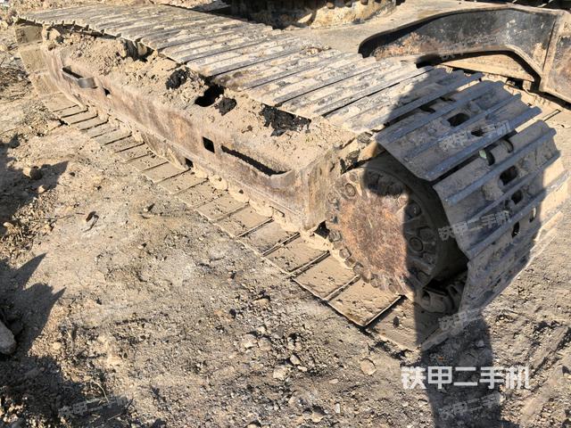 左驅(qū)動輪(行走機(jī)構(gòu)) 左驅(qū)動輪(行走機(jī)構(gòu))