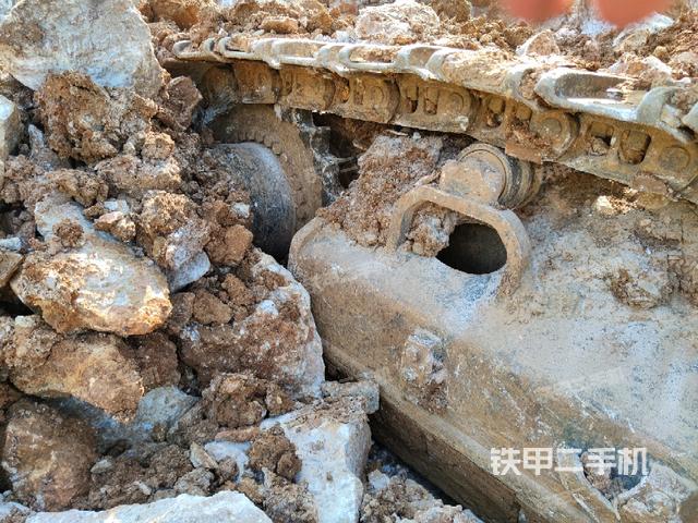 左導(dǎo)向輪(行走機(jī)構(gòu)) 左導(dǎo)向輪(行走機(jī)構(gòu))