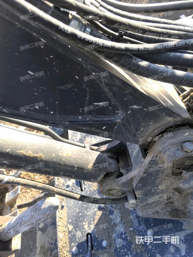 大臂根部?斜(工作和回轉(zhuǎn)裝置) 大臂根部?斜(工作和回轉(zhuǎn)裝置)