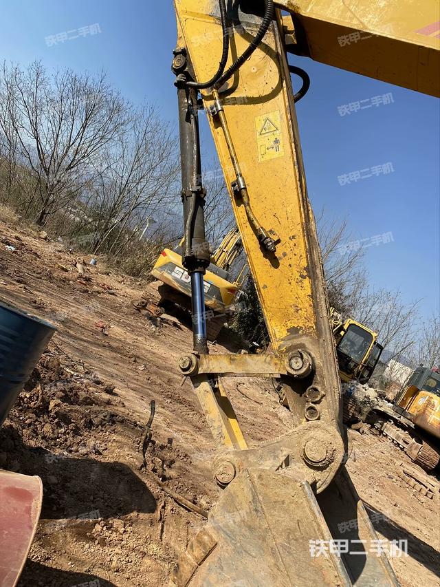 小臂整體左后（工作和回轉(zhuǎn)裝置）