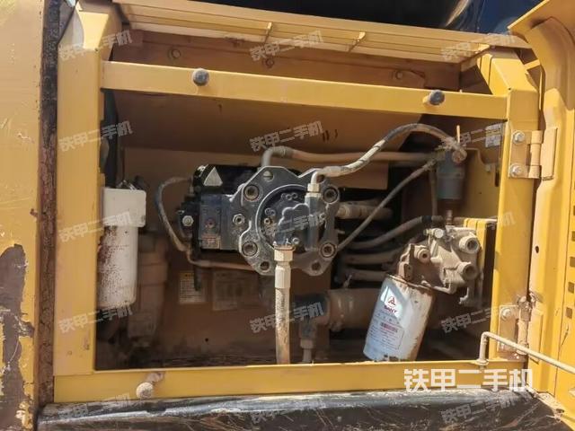 液壓泵室（大件艙室）