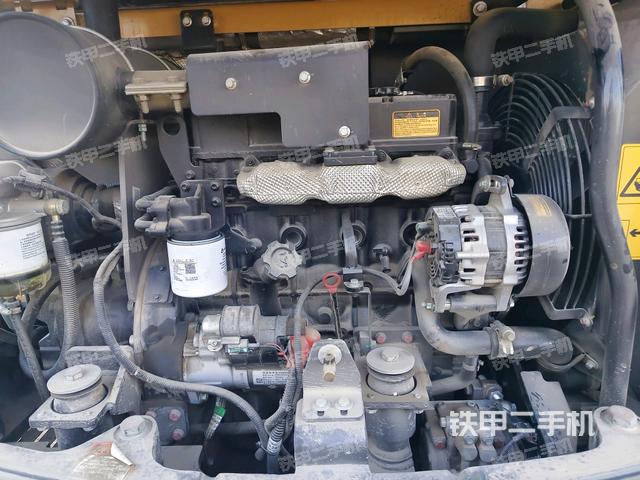 發(fā)動機整體俯視（整機外觀）