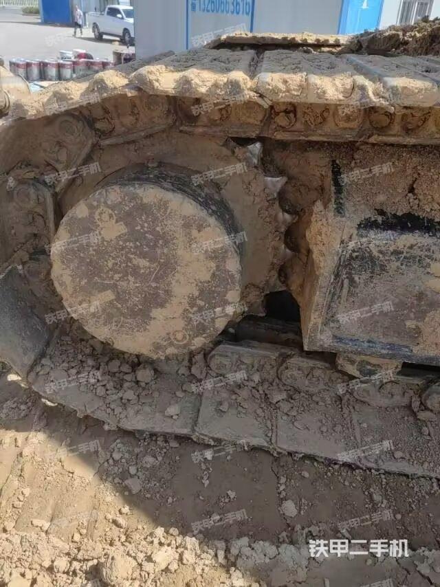 右驅(qū)動(dòng)輪(行走機(jī)構(gòu)) 右驅(qū)動(dòng)輪(行走機(jī)構(gòu))