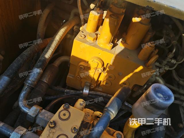 分配閥(上車部件) 分配閥(上車部件)