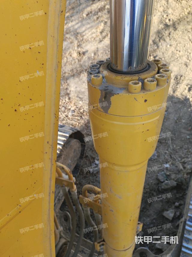 大臂油缸整體?豎拍（工作和回轉裝置）