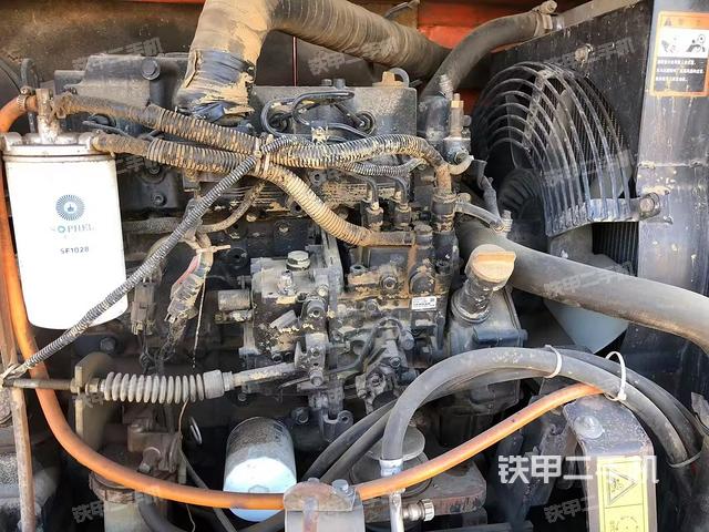 發(fā)動(dòng)機(jī)整體俯視（整機(jī)外觀）