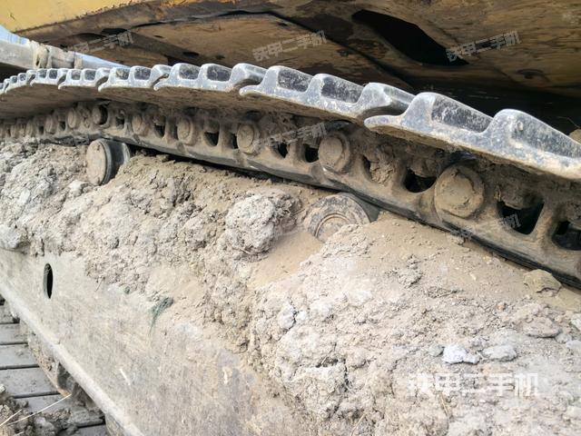 左側(cè)行走馬達(dá)蓋板（行走機(jī)構(gòu)）