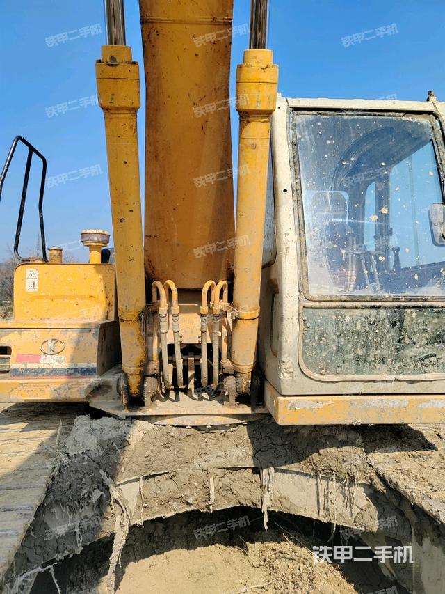 大臂油缸整體?豎拍（工作和回轉裝置）