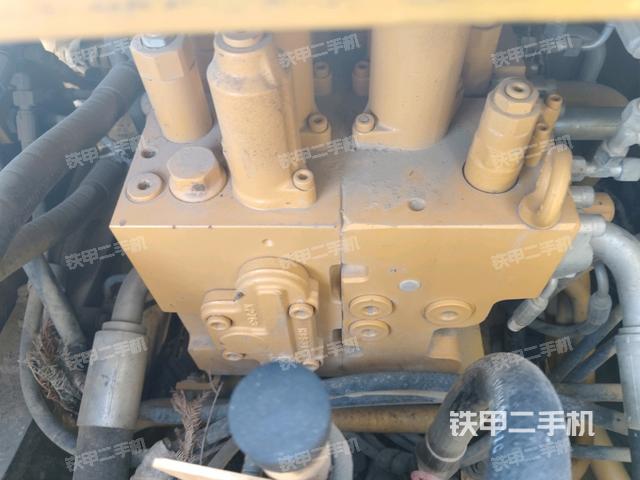 分配閥（上車部件）