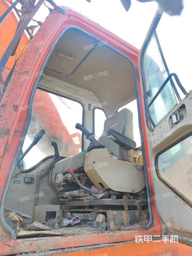 顶棚整体（驾驶室部分）