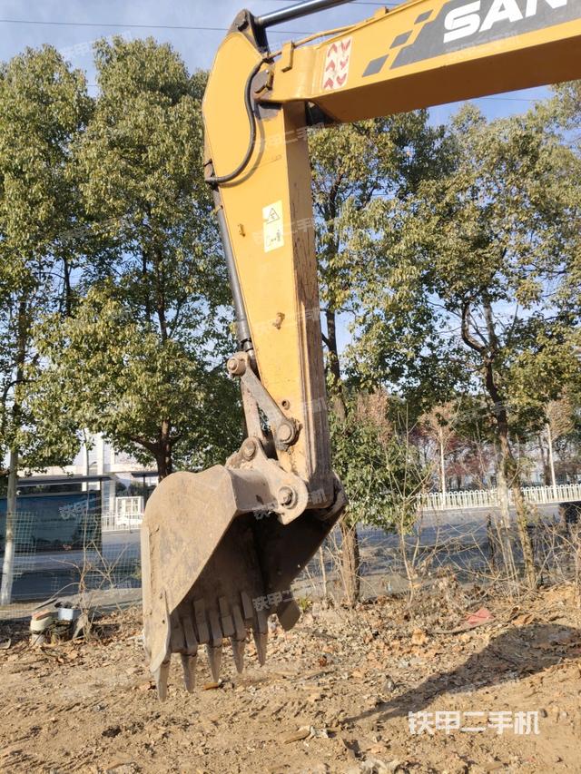 小臂整體左后（工作和回轉(zhuǎn)裝置）