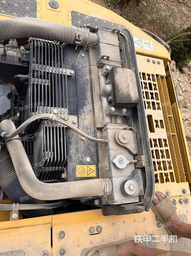水箱+风扇特写(上车部件) 水箱+风扇特写(上车部件)