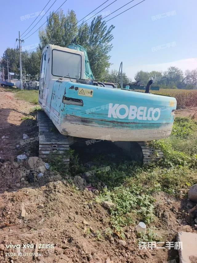 整機右后45°（整機外觀）