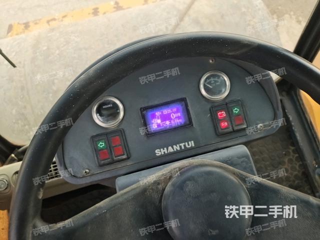 操作把手（壓路機(jī)駕駛室）