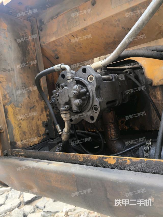 液壓泵室（大件艙室）