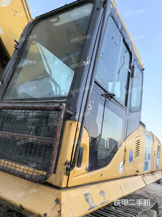 座椅左側(cè)控制臺(tái)/音響/含左手柄（駕駛室部分）