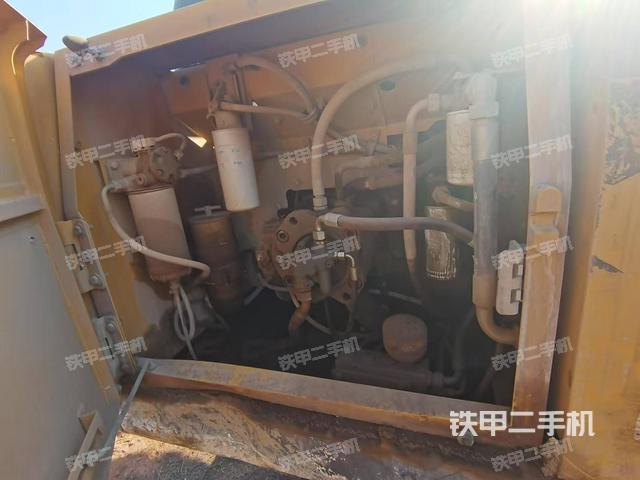 液壓泵室(大件艙室) 液壓泵室(大件艙室)