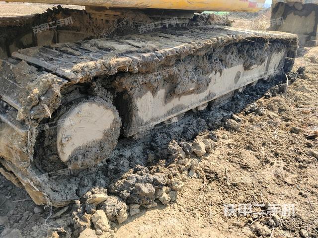 左側履帶整體?（行走機構）