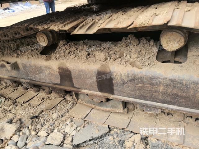 左側行走馬達蓋板（行走機構）