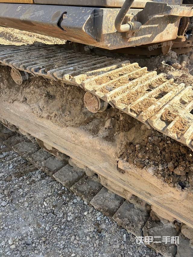 右側(cè)履帶整體（行走機(jī)構(gòu)）