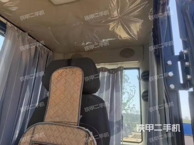 后窗玻璃角標(biāo)(駕駛室部分) 后窗玻璃角標(biāo)(駕駛室部分)