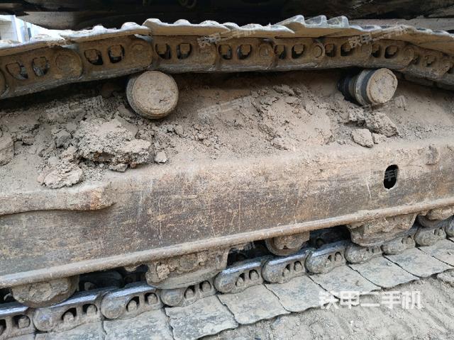 左導(dǎo)向輪（行走機(jī)構(gòu)）